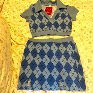 Small girls 2 piece blue matching 2 piece set